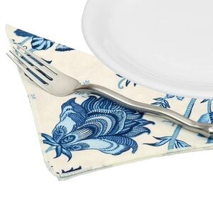 DECORATIVE THINGS 6-pcs Jacobean Floral Blue and White Cloth Napkins #1002255B